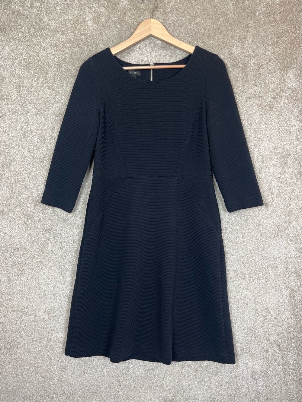 Talbots Dress Womens 8 Black 3/4 Sleeve Back Zip Stretch Knee Length- 4847